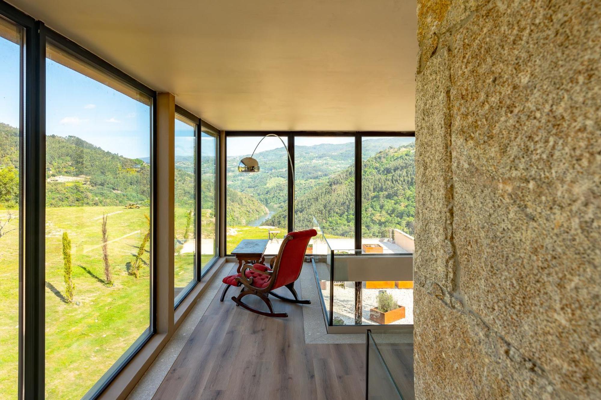 Quinta De Cabanas Douro Country House Penha Longa Экстерьер фото