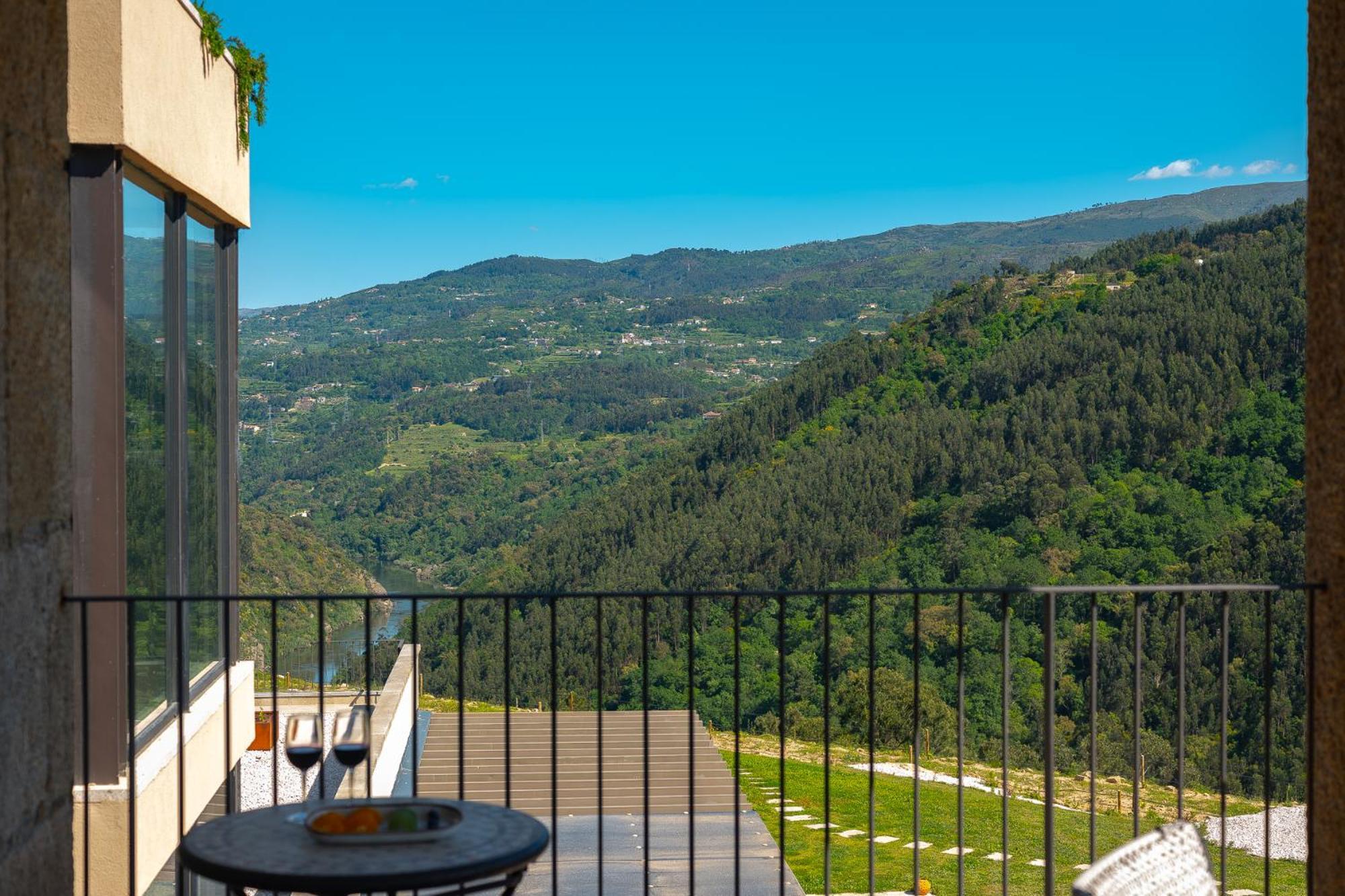 Quinta De Cabanas Douro Country House Penha Longa Экстерьер фото